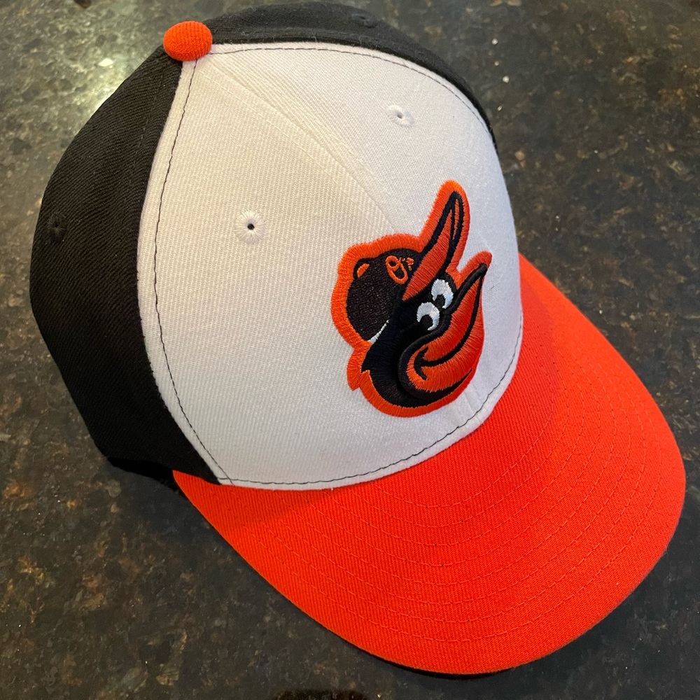 Baltimore Orioles Fitted Low Profile Cap size 7 1/2 Brand New, Never Worn